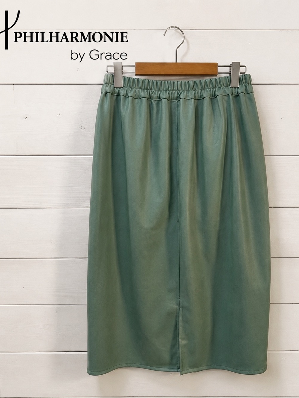 PHILHARMONIE BY Grace  – Sage Green Faux Leather Skirt – Size L